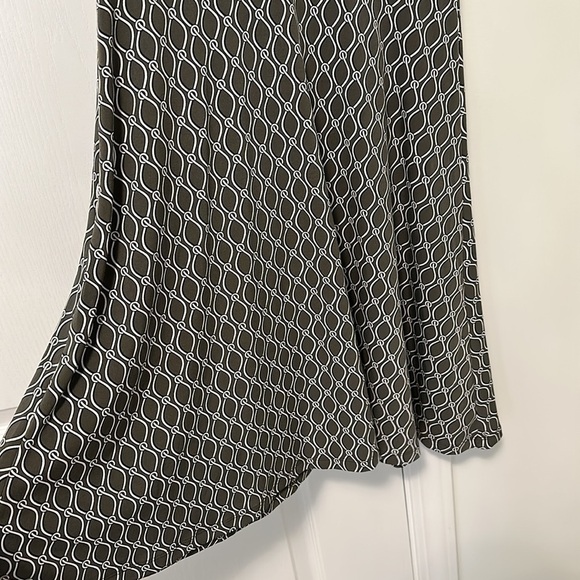 Ann Taylor Dress - Picture 2 of 5